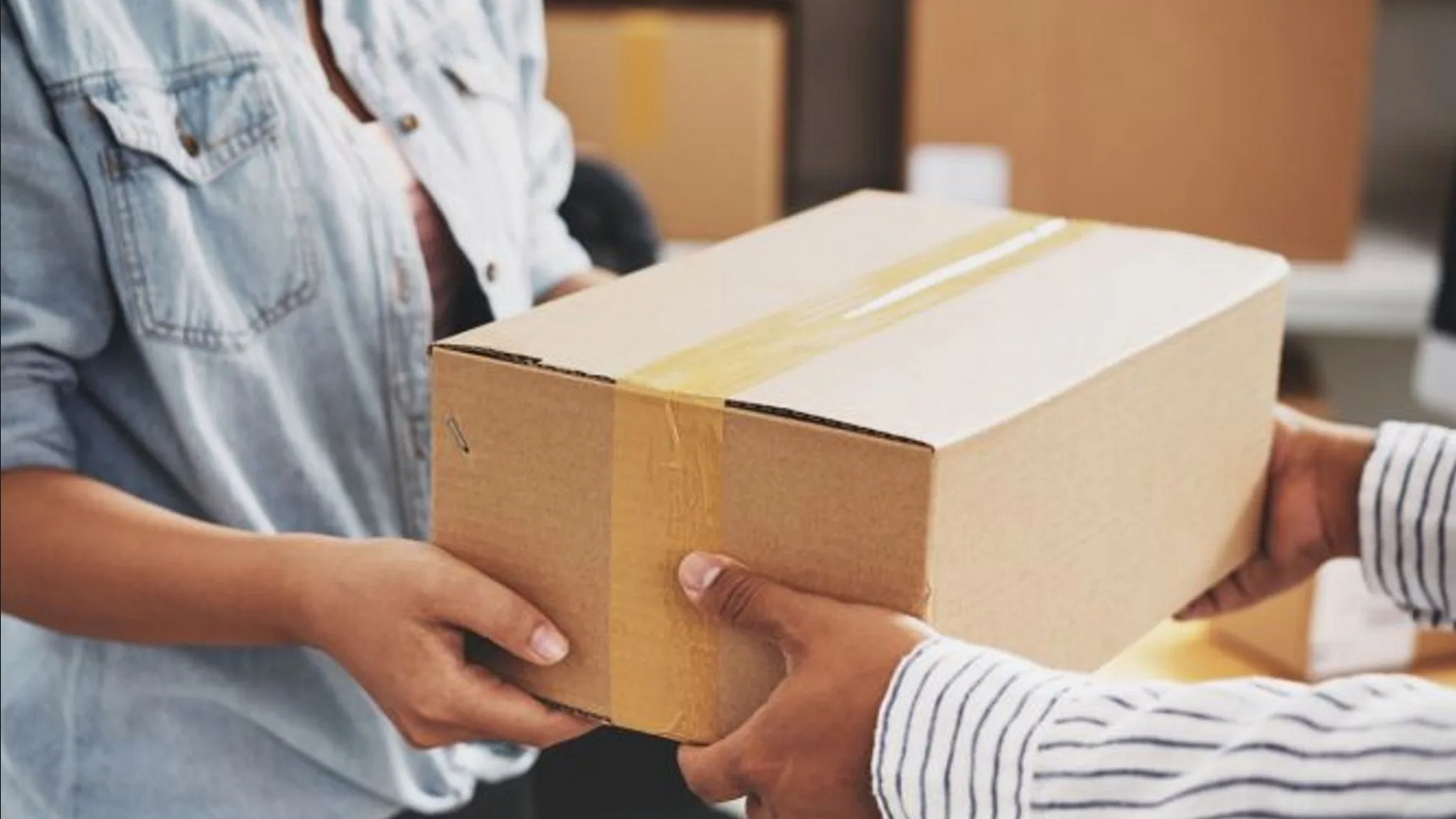 Las empresas comienzan a cobrar por las devoluciones que hacemos de compras online